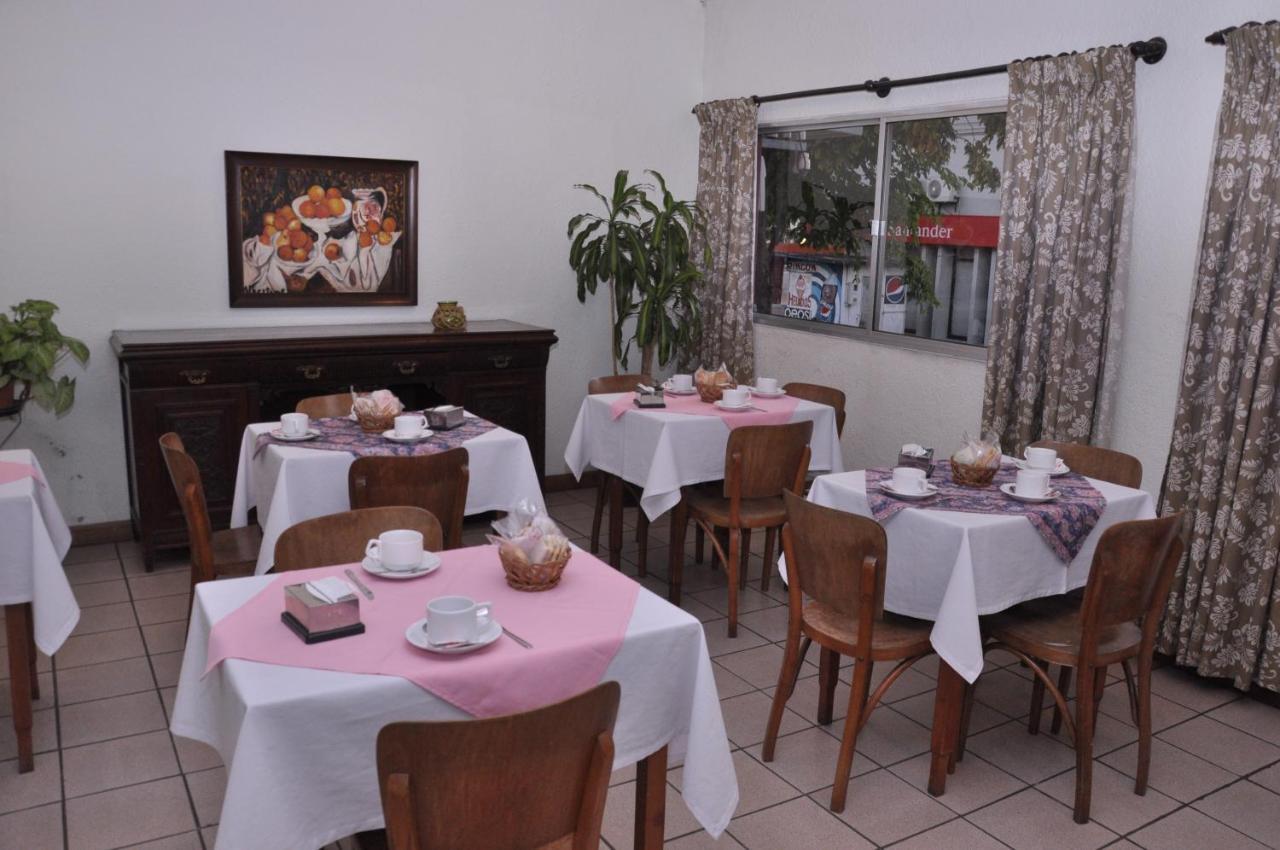Hotel Del Norte Artigas Ngoại thất bức ảnh