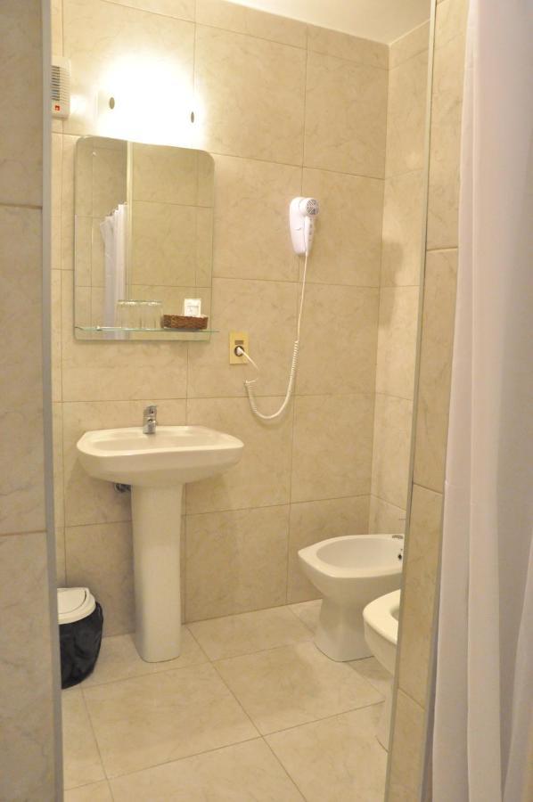 Hotel Del Norte Artigas Ngoại thất bức ảnh